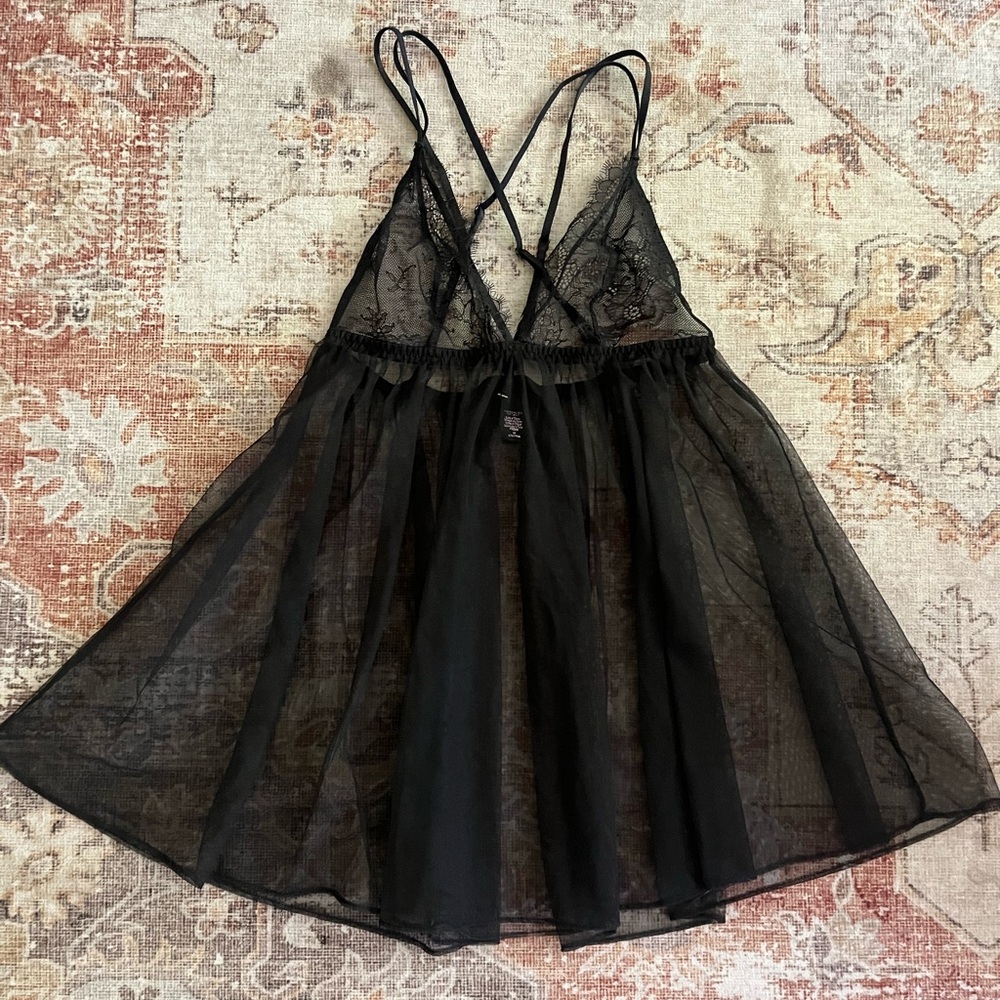 Victoria’s Secret sheer babydoll lingerie - Picture 2 of 7
